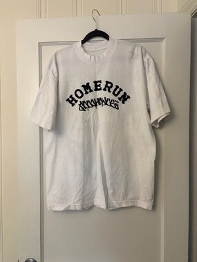 HOMERUN White Graphic Tee - Casual Men's Shirt